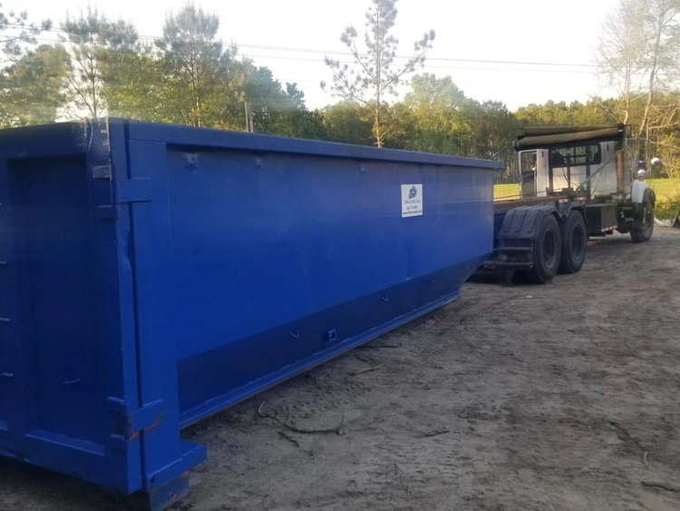 hire our garbage dumpster in Ft Lauderdale